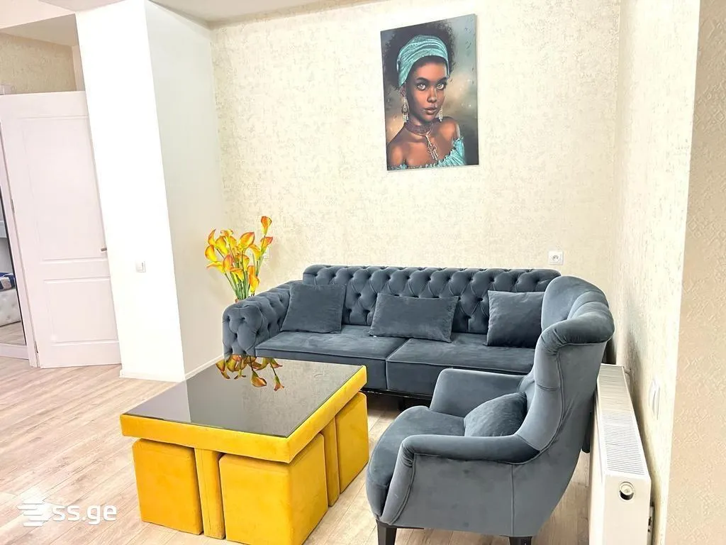 Квартира, 2-комн., 60 м²