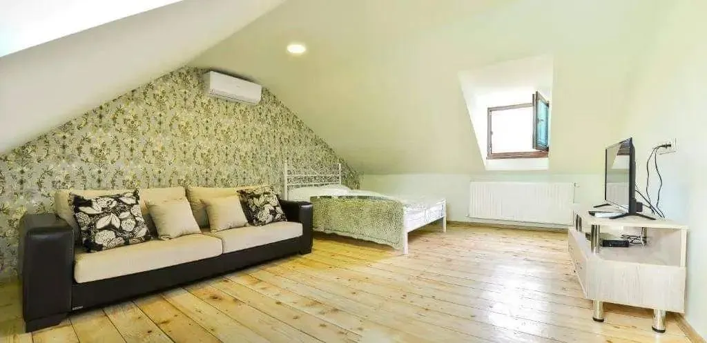 Дом, 5-комн., 180 м²