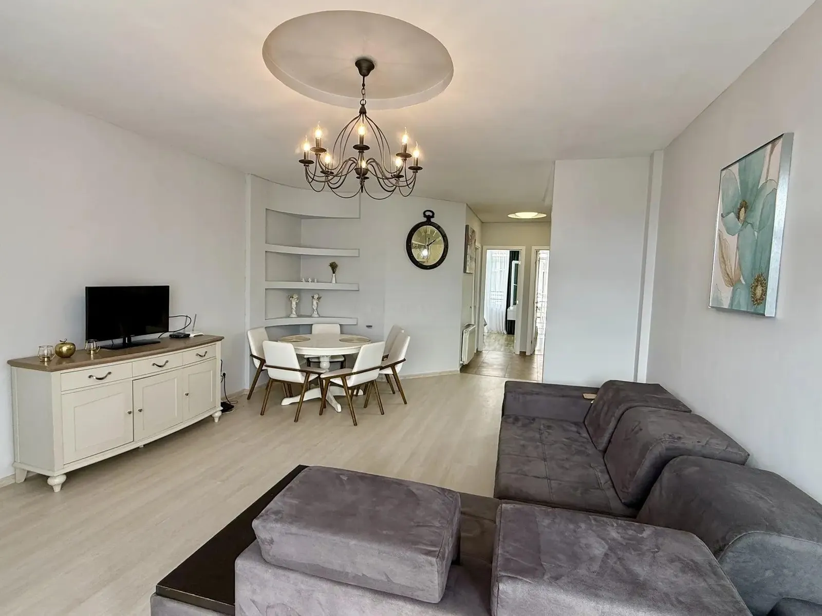 Квартира, 4-комн., 112 м²