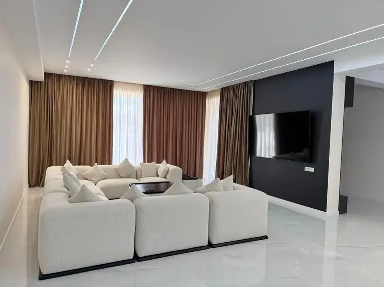 House, 5-room, 450 m², Vefkhistkaosani St, 54/1-2, Davari St, 37