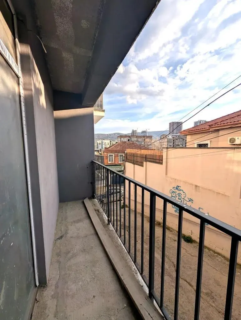 Квартира, 4-комн., 101 м²