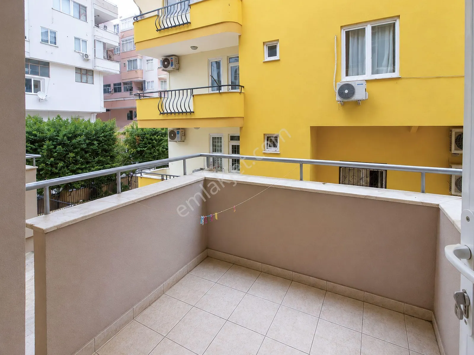Apartment, 3-room, 120 m²