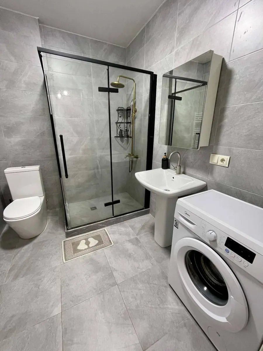 Квартира, 3-комн., 75 м², Real Palace
