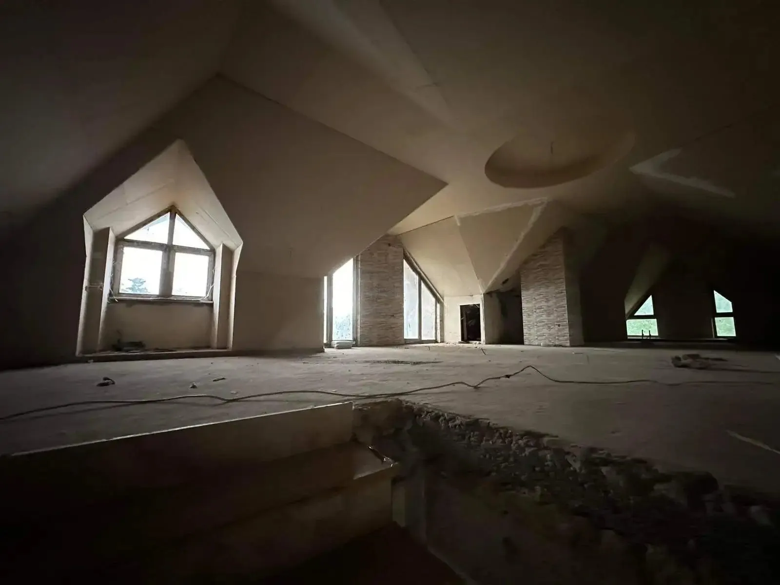 Дом, 8-комн., 500 м²