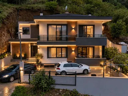 Дом, 4-комн., 150 м²