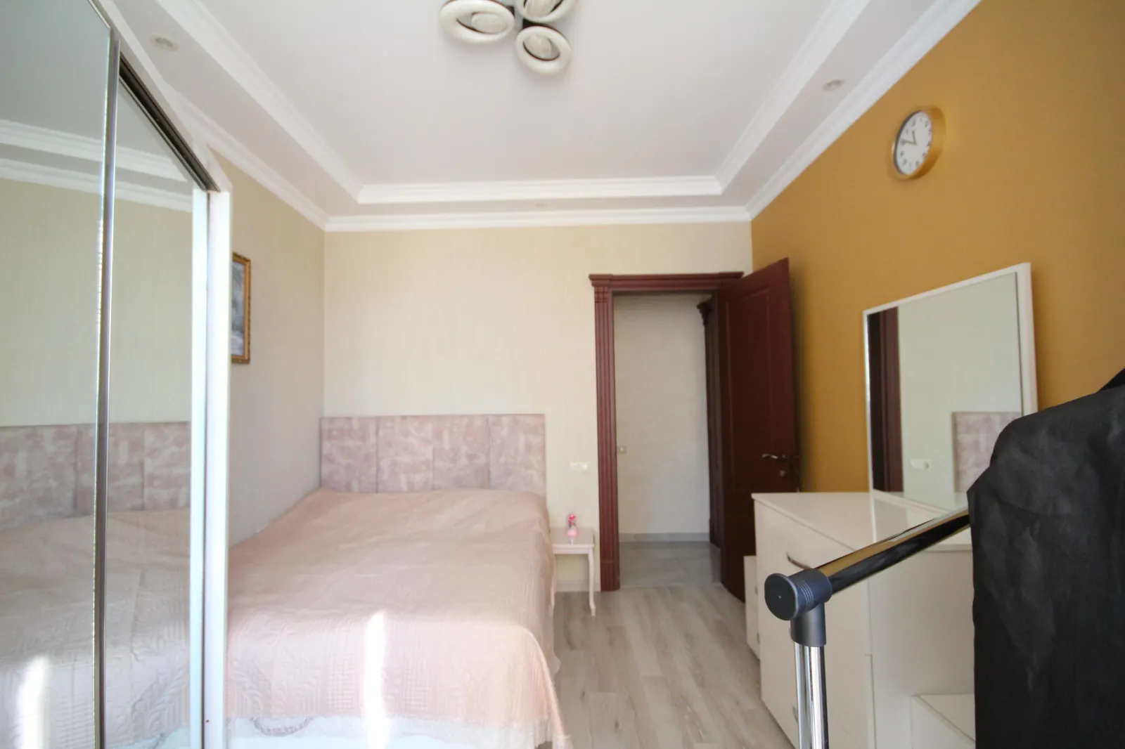 Apartment, 6-room, 139 m², Petre Bagrationi St, 130