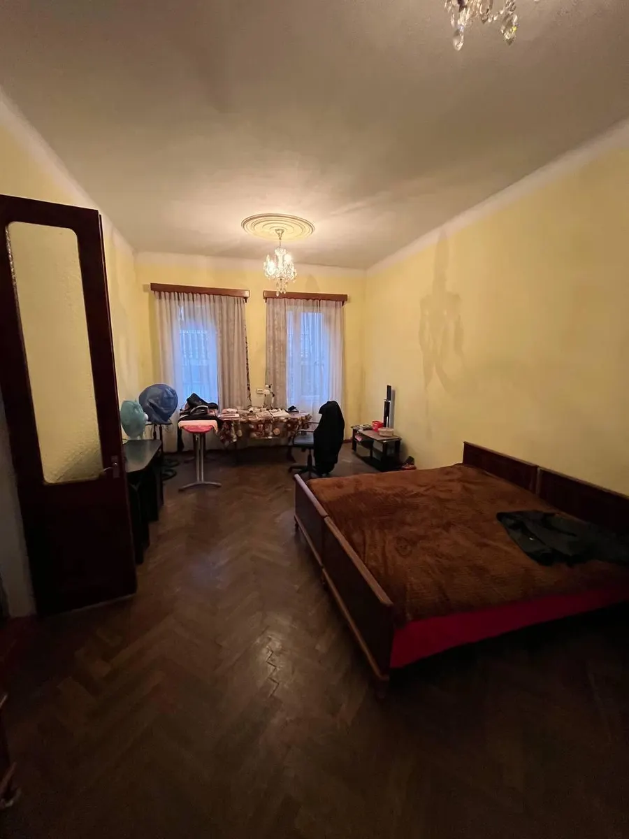 House, 5-room, 120 m²