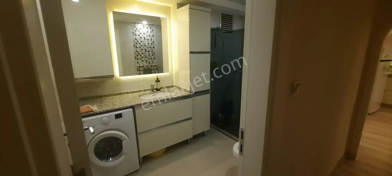 Apartment, 3-room, 107 m²