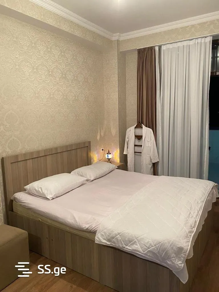 Квартира, 2-комн., 70 м²