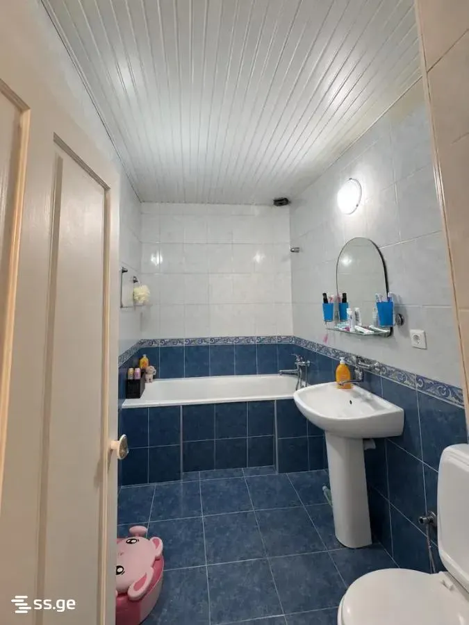 Apartment, 4-room, 95 m²