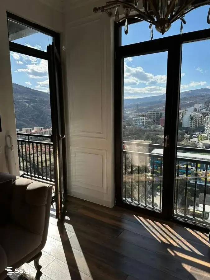 Apartment, 2-room, 53 m²