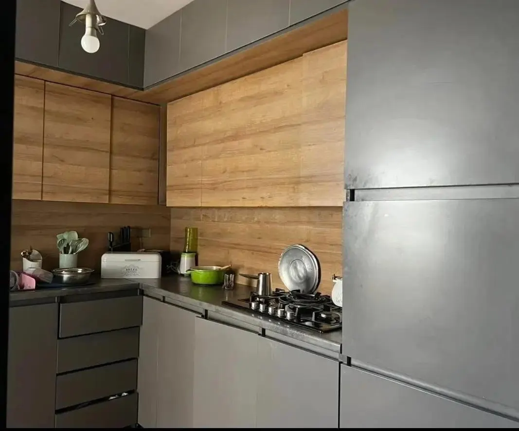 Дом, 6-комн., 265 м²
