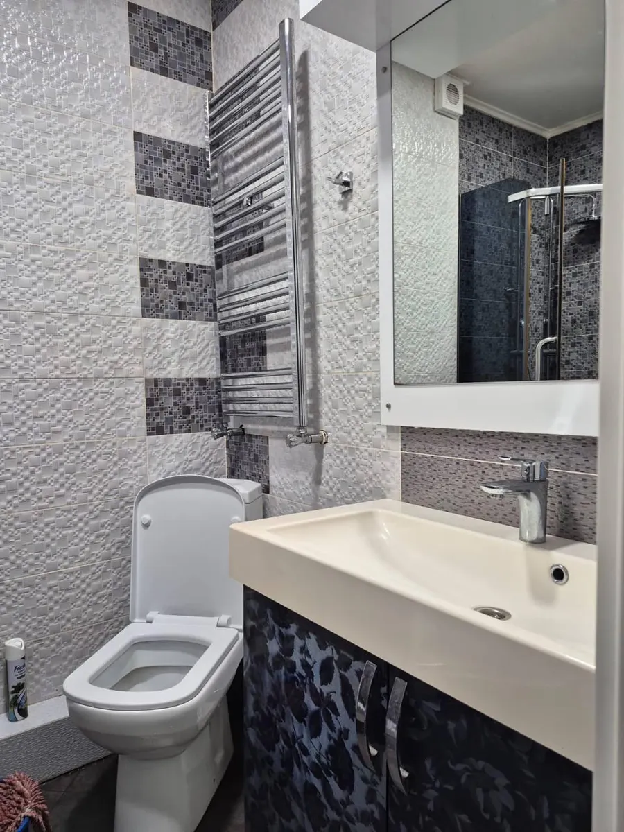 Квартира, 2-комн., 60 м², Vakhtang Gorgasali St, 156-158