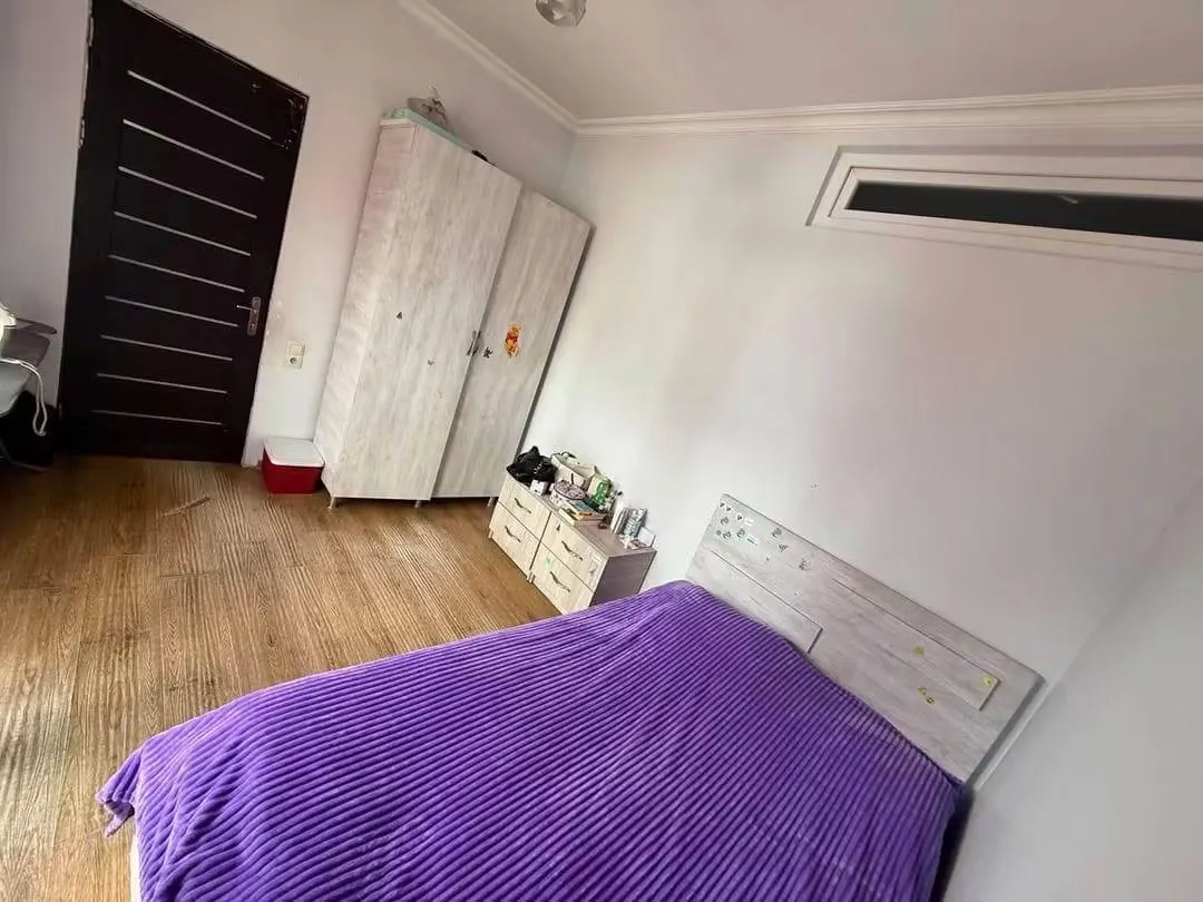 Квартира, 3-комн., 64 м²