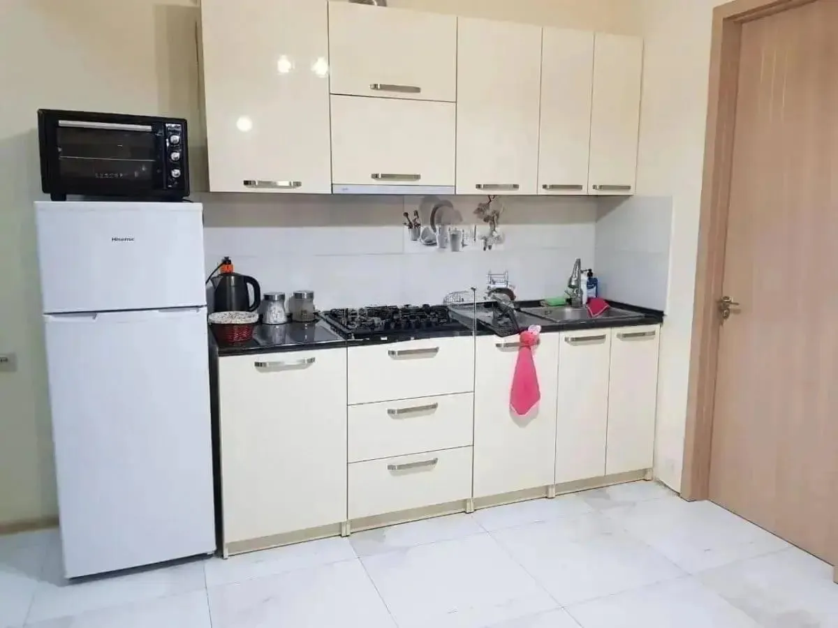 Квартира, 3-комн., 70 м²