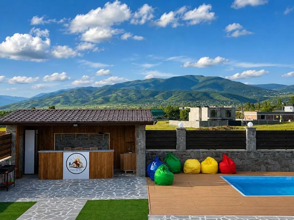 Дом, 5-комн., 420 м²