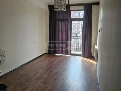 Квартира, 2-комн., 58 м²