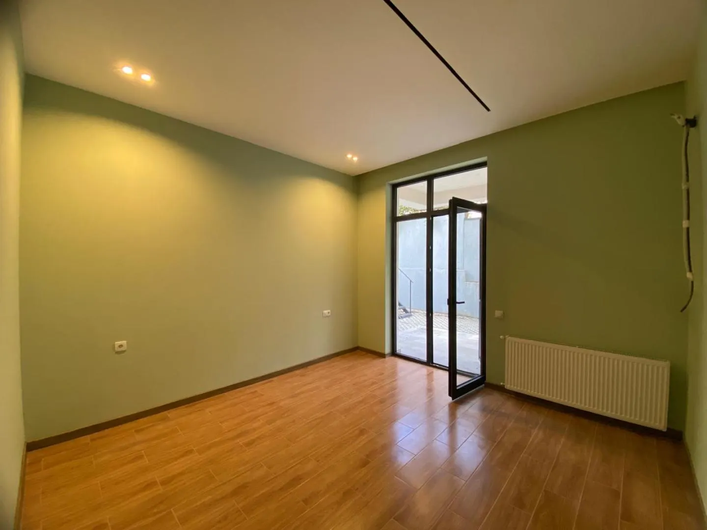 Дом, 11-комн., 341 м²