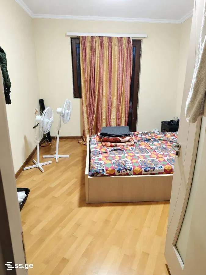 Apartment, 5-room, 100 m²