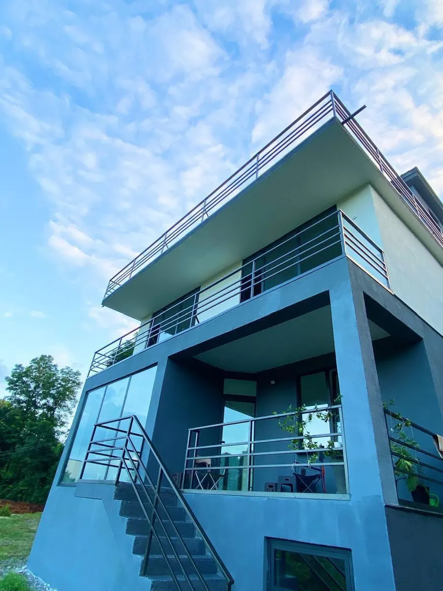 Дом, 5-комн., 291 м²