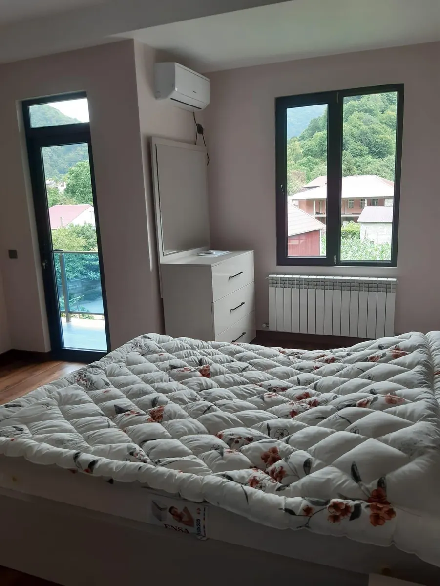 Дом, 4-комн., 130 м²