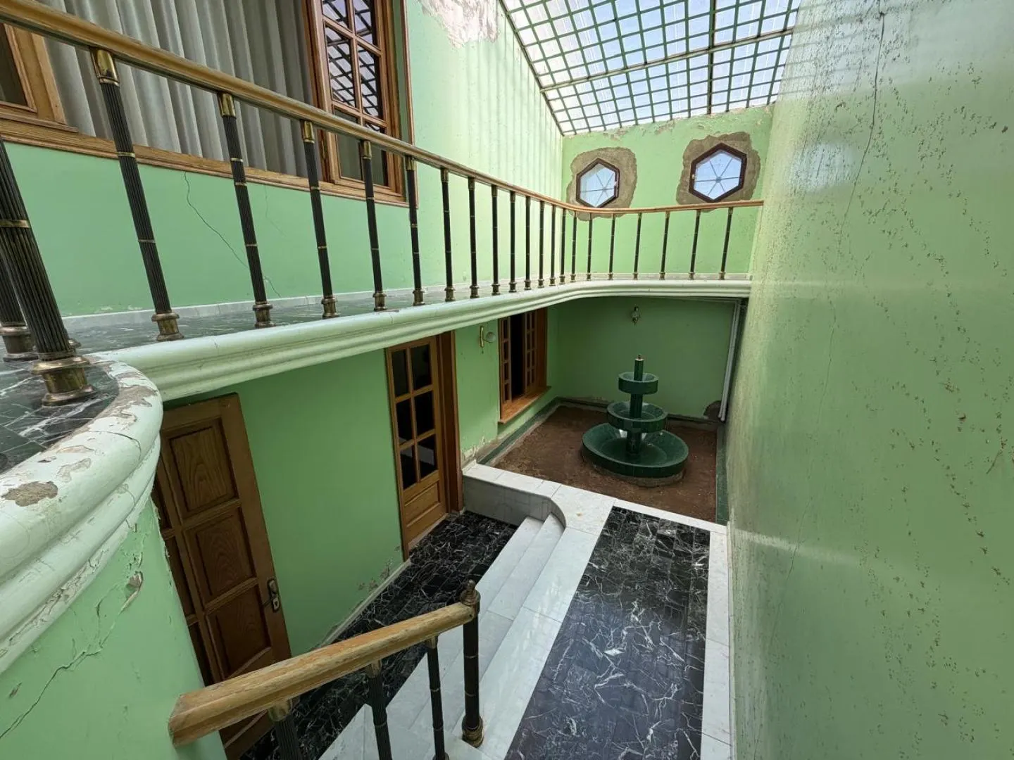 House, 17-room, 800 m²
