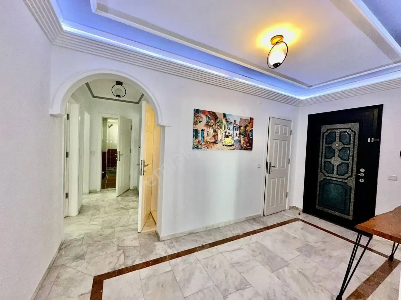 Apartment, 3-room, 130 m²