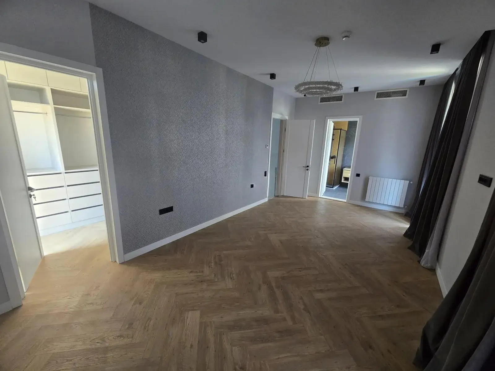House, 10-room, 600 m²