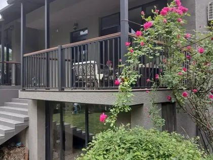Дом, 5-комн., 245 м²