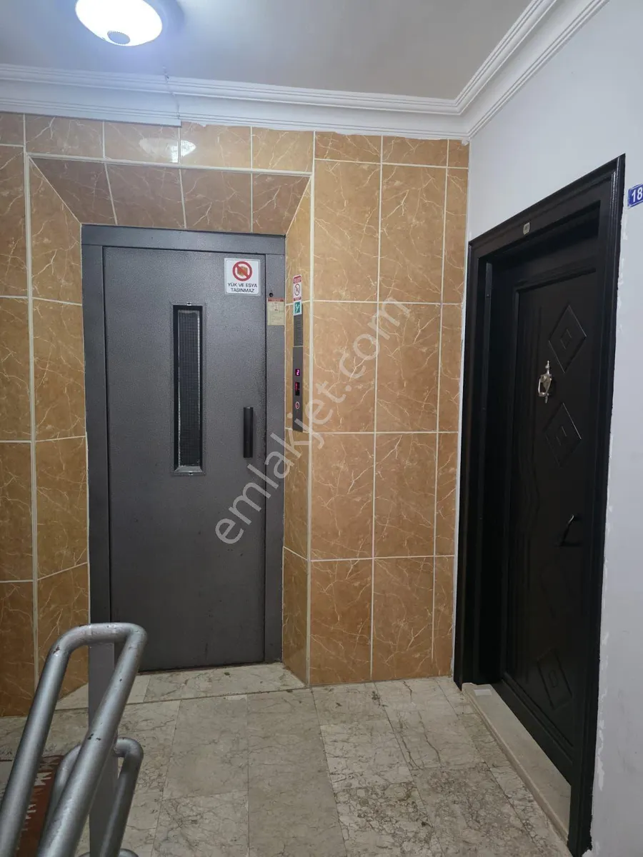 Apartment, 3-room, 110 m²