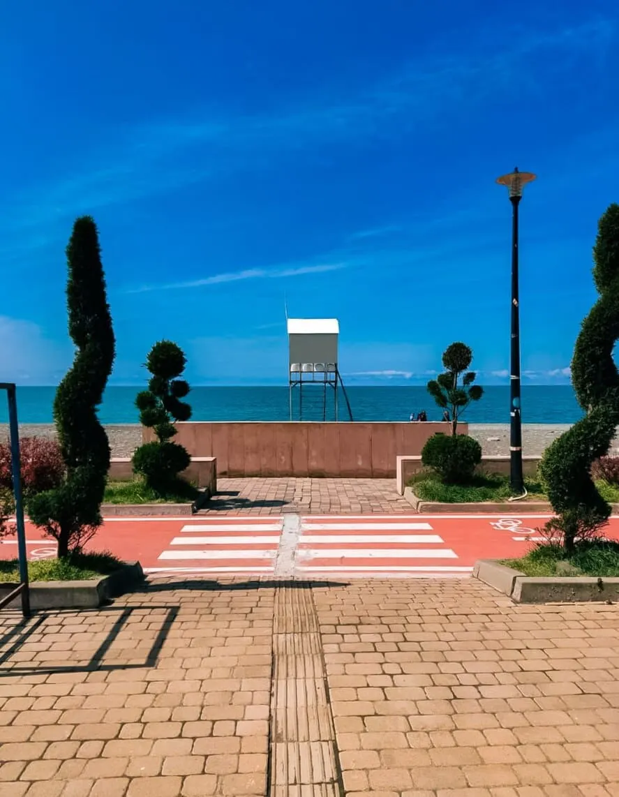 House, 300 m²