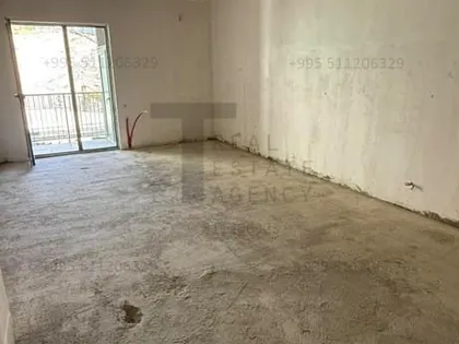 Квартира, 4-комн., 125 м²