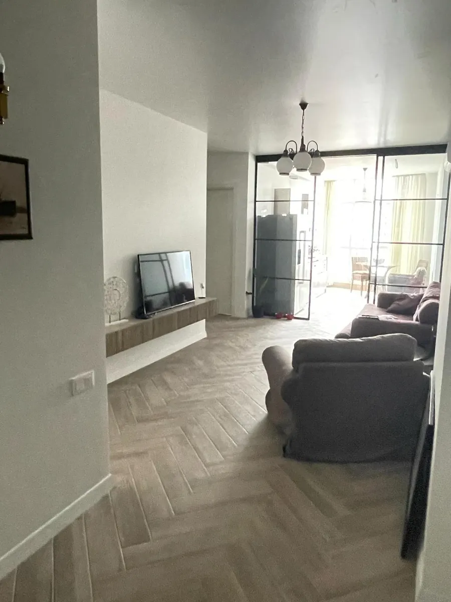 Квартира, 3-комн., 85 м², Mega City