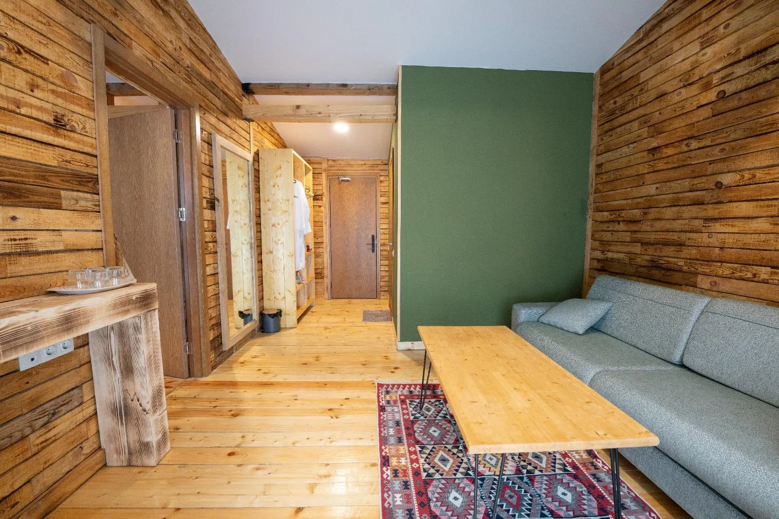 Дом, 2-комн., 75 м²