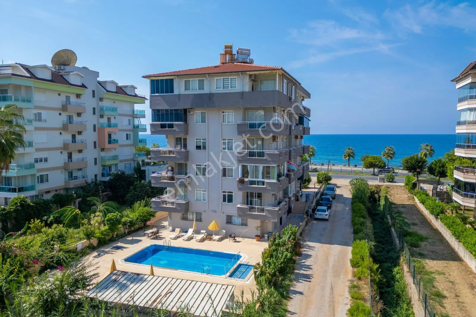 Apartment, 2-room, 60 m²