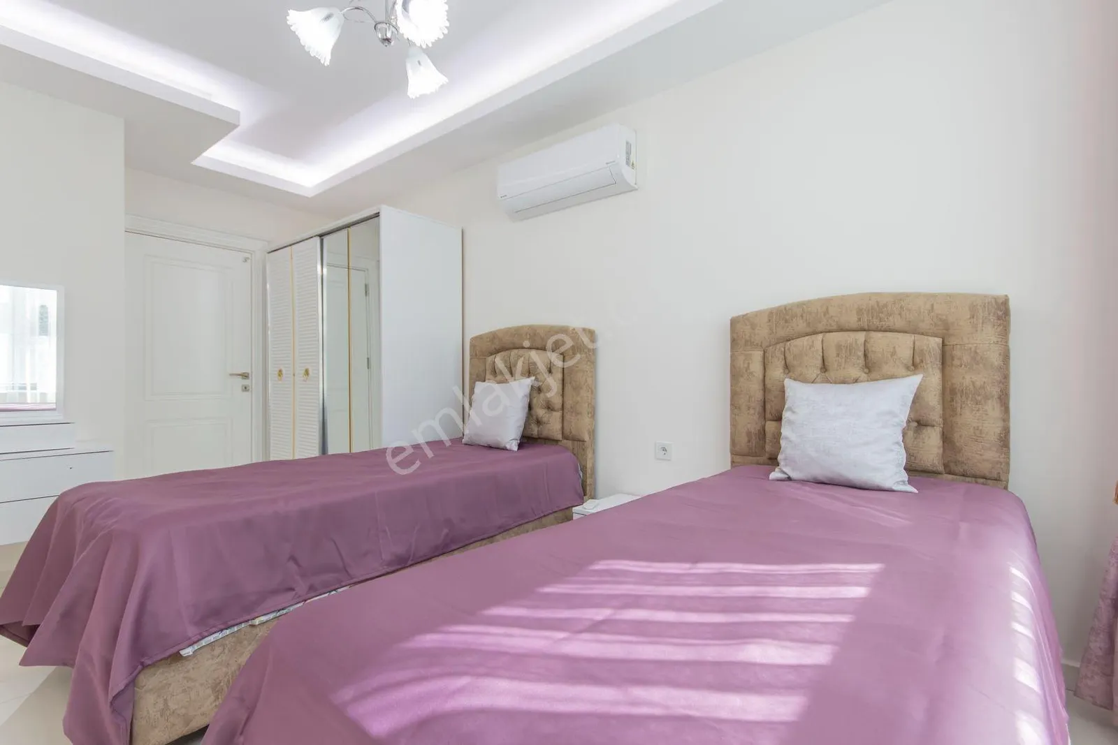 Apartment, 3-room, 115 m²