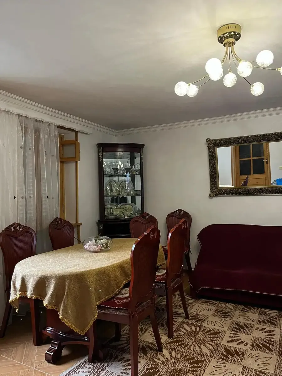 Дом, 5-комн., 367 м²