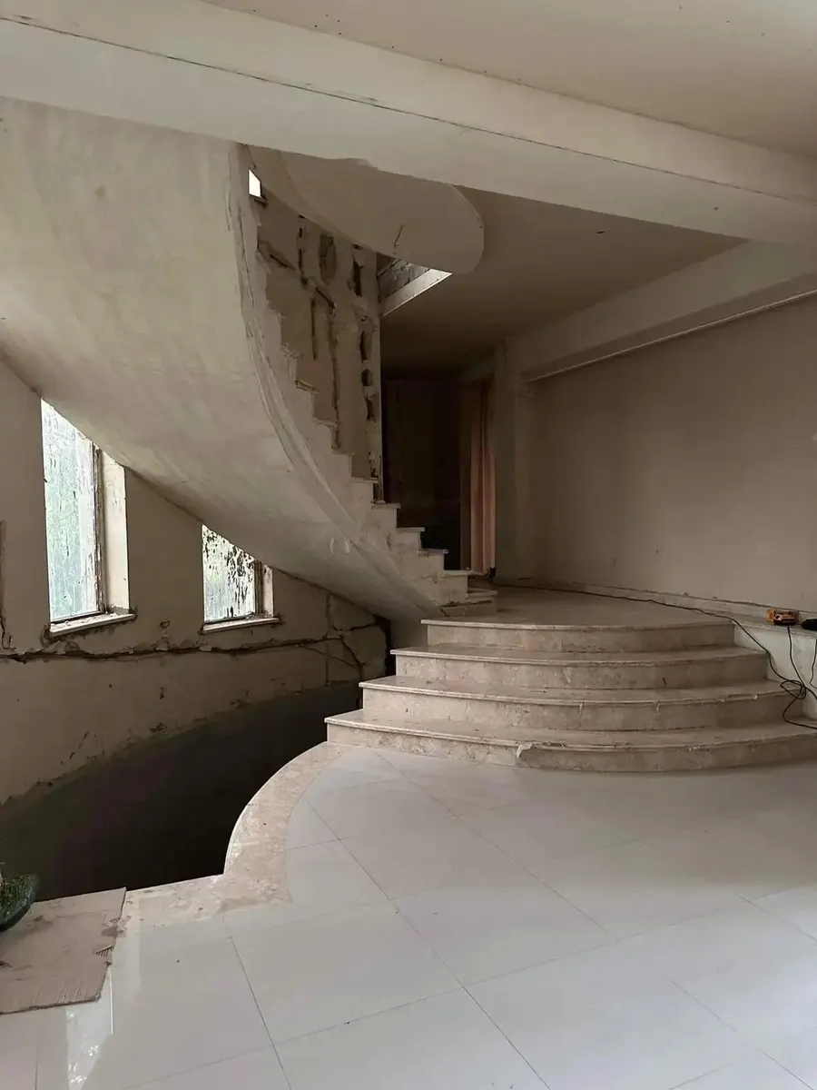 Дом, 8-комн., 500 м²
