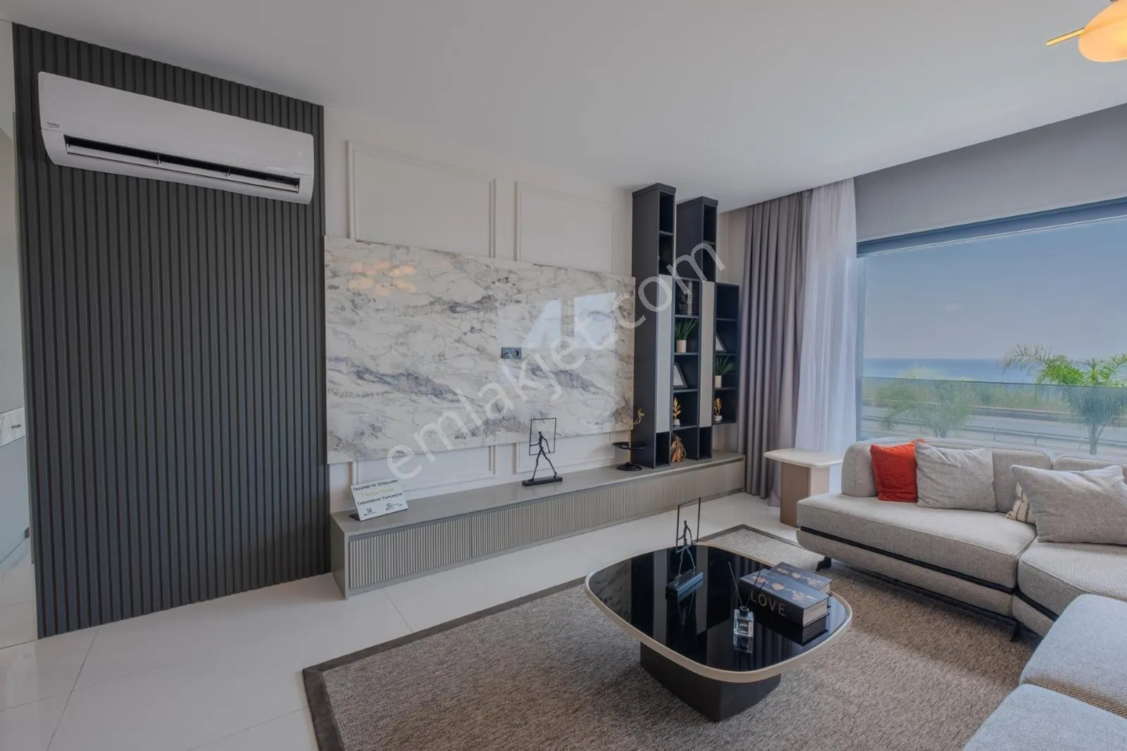 Apartment, 3-room, 125 m²