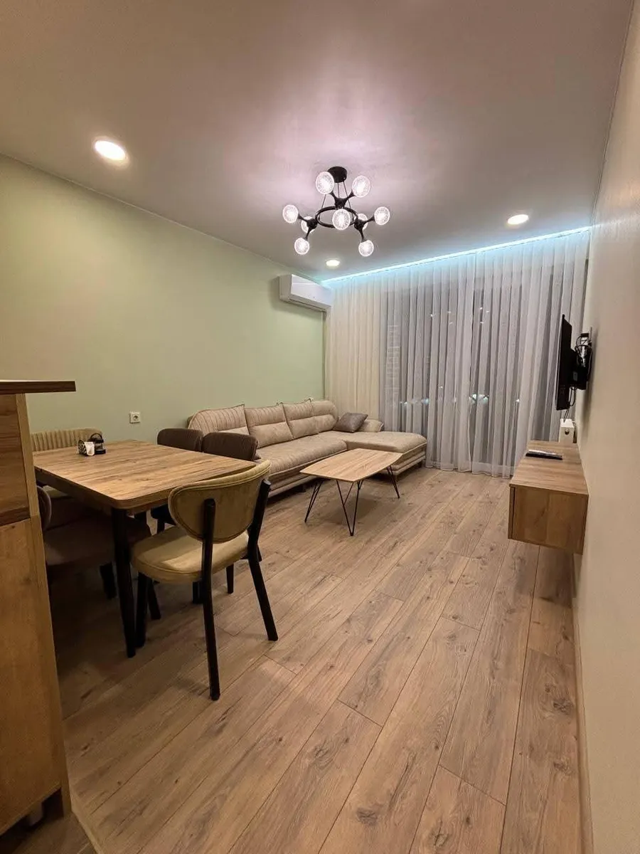 Квартира, 3-комн., 67.5 м², Green House