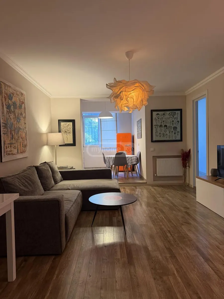 Квартира, 3-комн., 63 м²