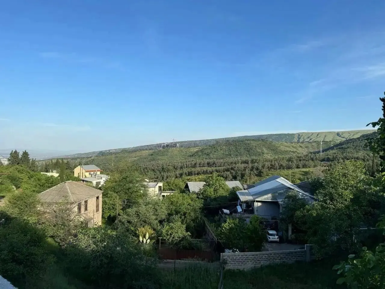 Дом, 10-комн., 400 м²