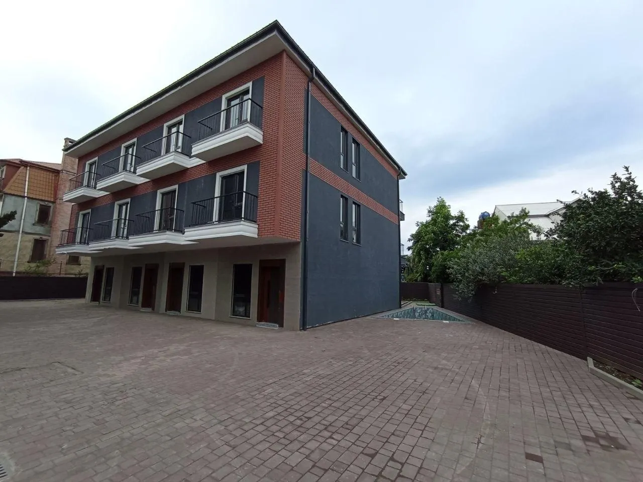 Дом, 5-комн., 222 м²