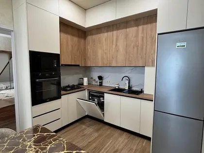 Apartment, 4-room, 110 m²