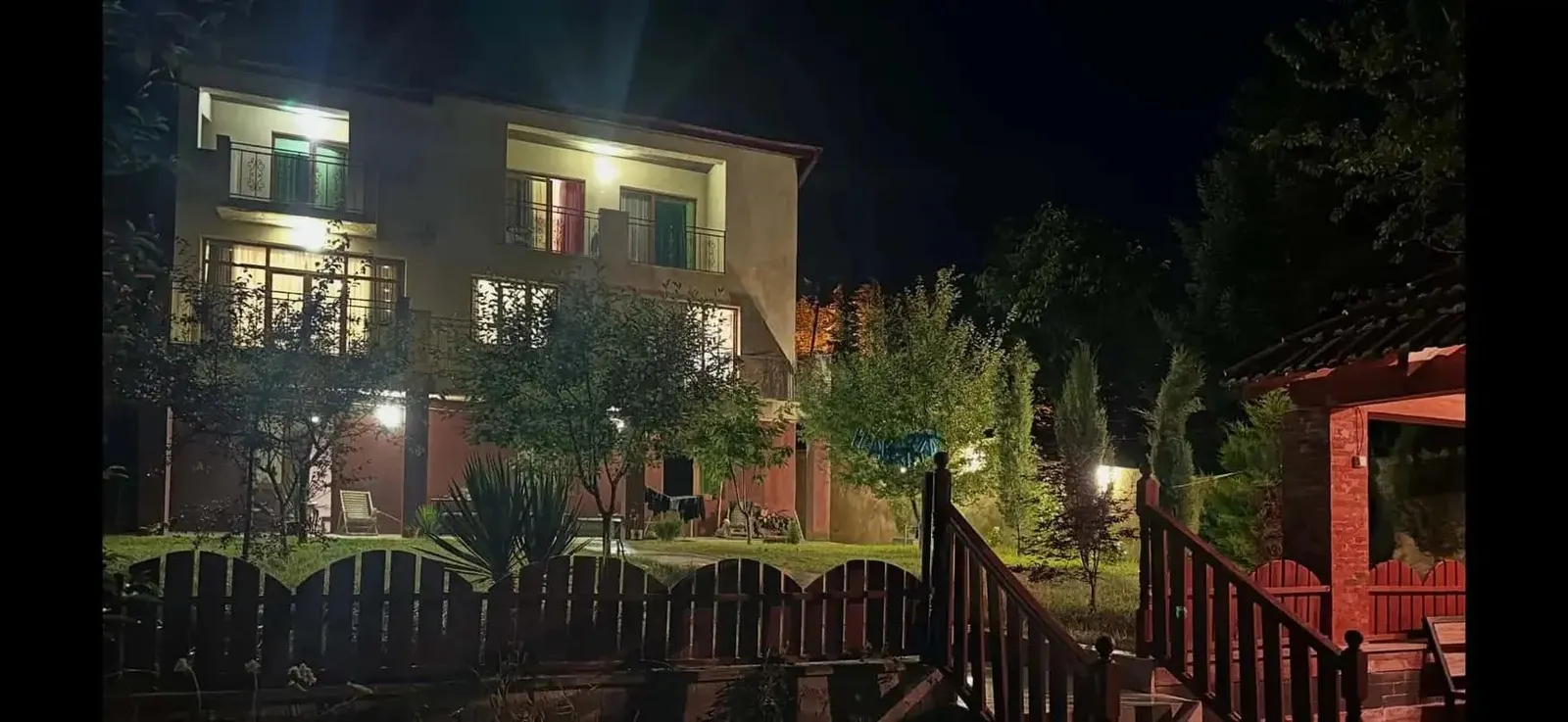 Дом, 8-комн., 415 м²