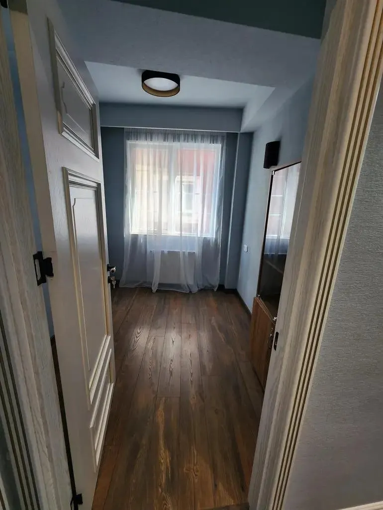 Apartment, 3-room, 65 m², Iakob Gogebashvili St, 30, 32-34