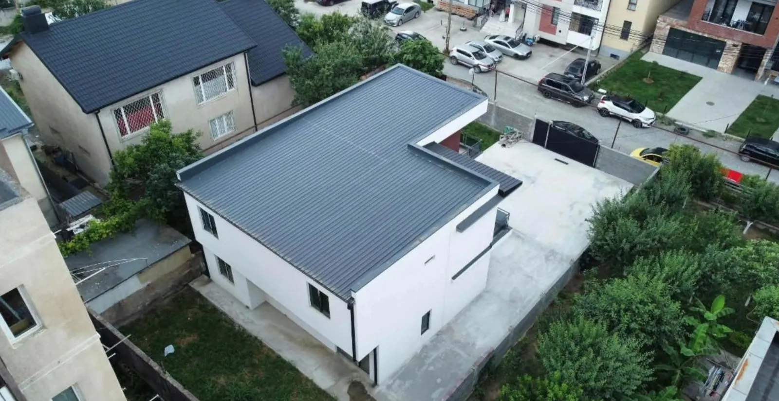 Дом, 5-комн., 280 м²