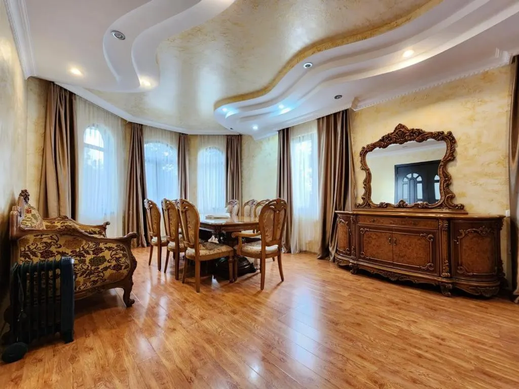 Дом, 5-комн., 100 м²