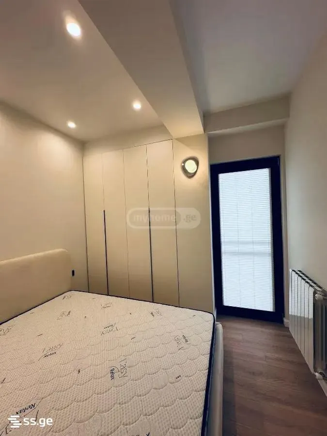 Apartment, 3-room, 82 m², B-Home