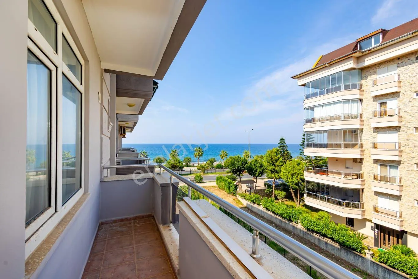 Apartment, 2-room, 60 m²